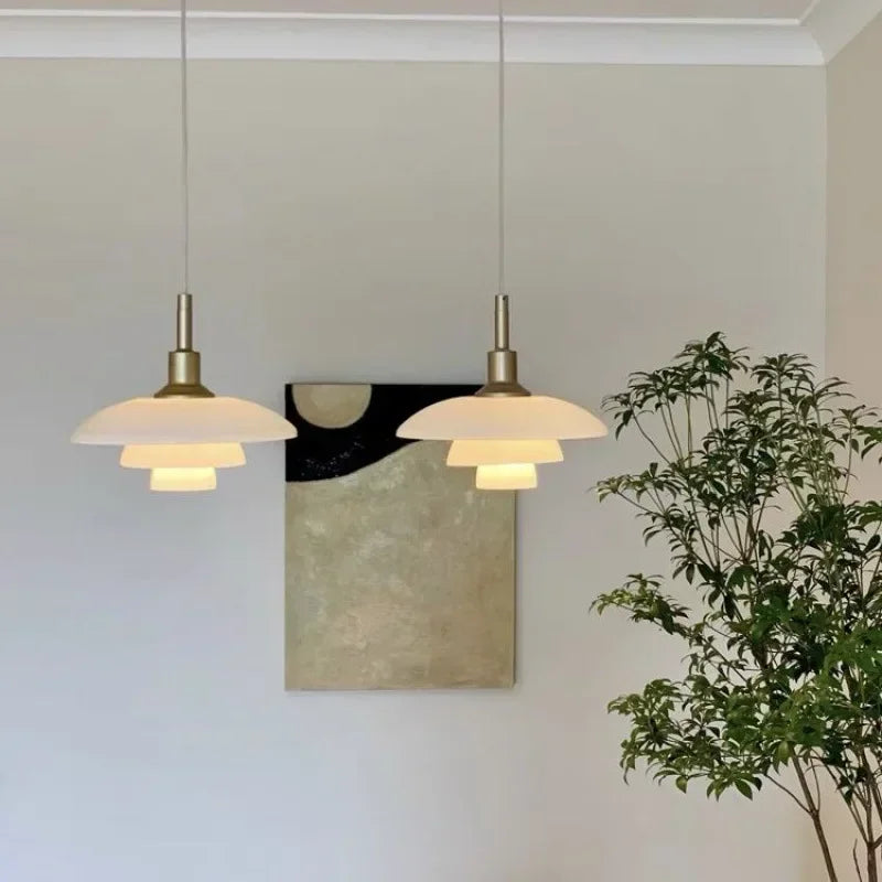 Suspension Danoise en Verre – Menton