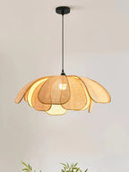 Suspension Fleur en Rotin – Grasse