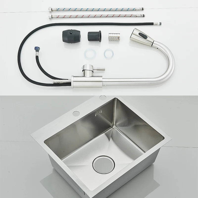 Évier inox brossé 50 à 60 cm avec mitigeur, détail 5 : accessoires, finition ou dimensions
