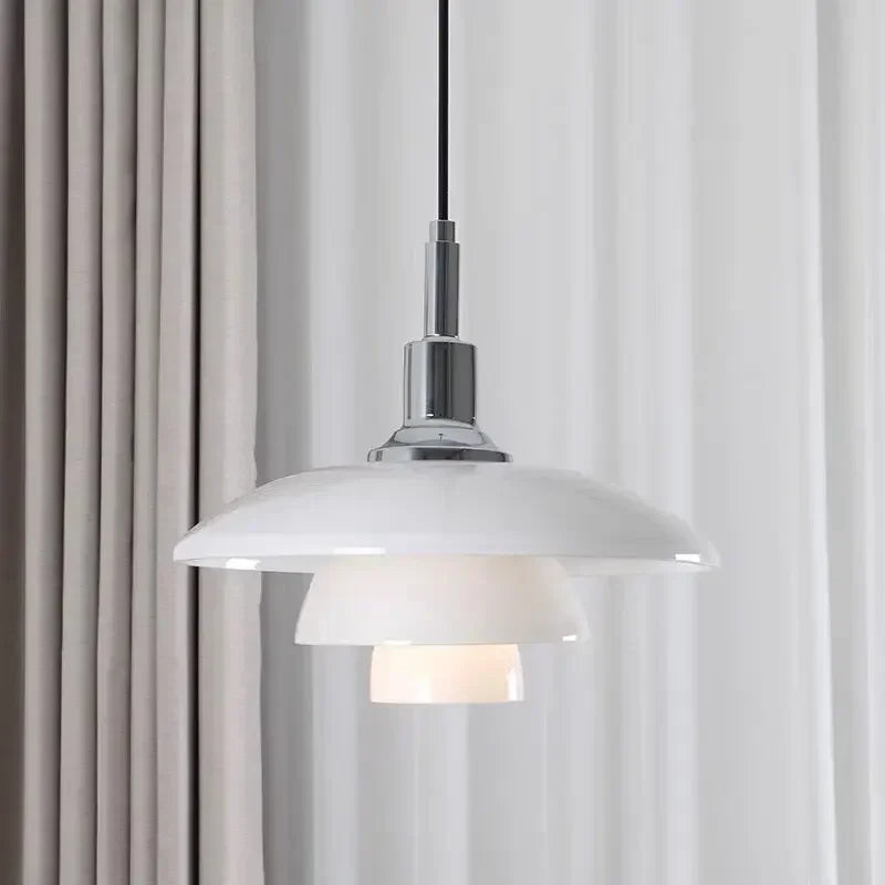 Suspension Danoise en Verre – Menton