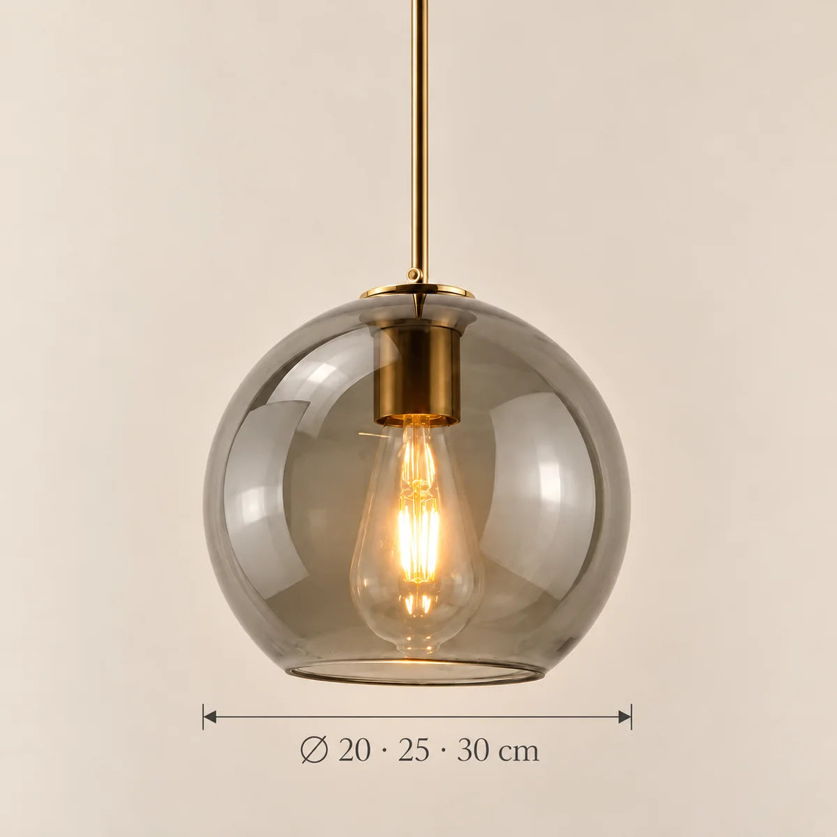 Dimensions de la suspension Sète cuivre, verre fumé : Ø 20 · 25 · 30 cm