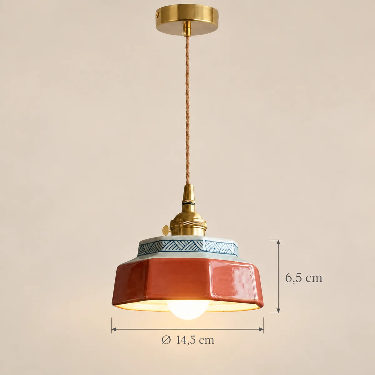 Dimensions de la suspension Salernes terracotta : Ø 14,5 cm, 6,5 cm